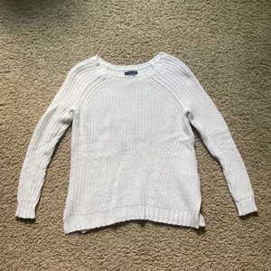 American Eagle white sweater (size S)